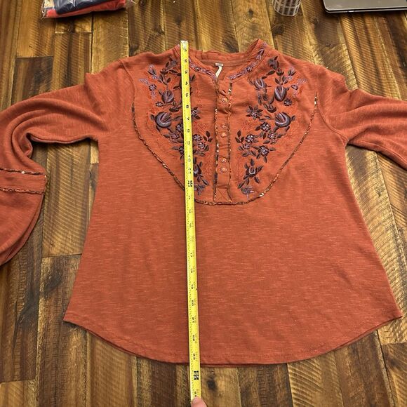 Free People Sundance Kid Western Henley Top Floral Embroidered Small Pearl Snap - Picture 14 of 14